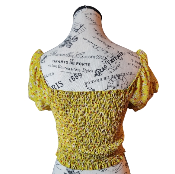 NWT Timing Floral Off The Shoulder Blouse Size Large - Picture 2 of 3